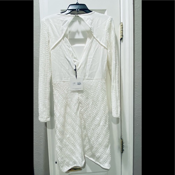 Lumier by Bariano Loved and Lost White Sequin Dress Medium NEW NWT - Picture 3 of 3